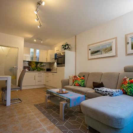 Hohenzollernpassage Wohnung Seemoewe ビューズム エクステリア 写真